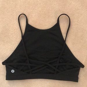 Lululemon Twist and Reach 6